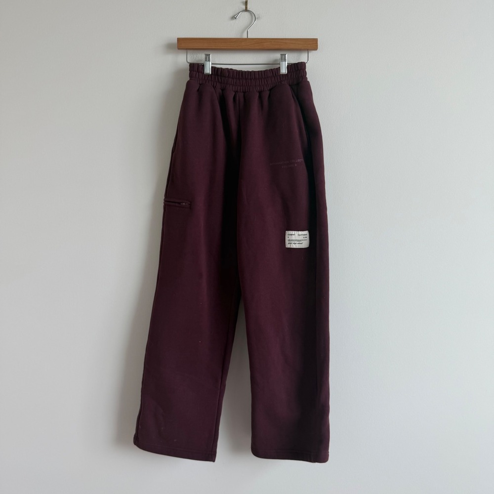 Comfrt Affirmation Straight Leg Maroon Pants Size XS - Picture 2 of 11